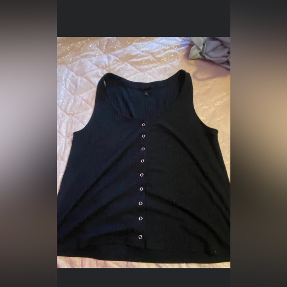 Black Torrid tank size 3